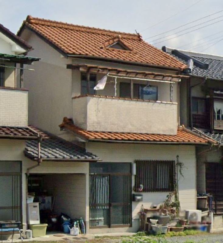 マルナカ横借家2号館