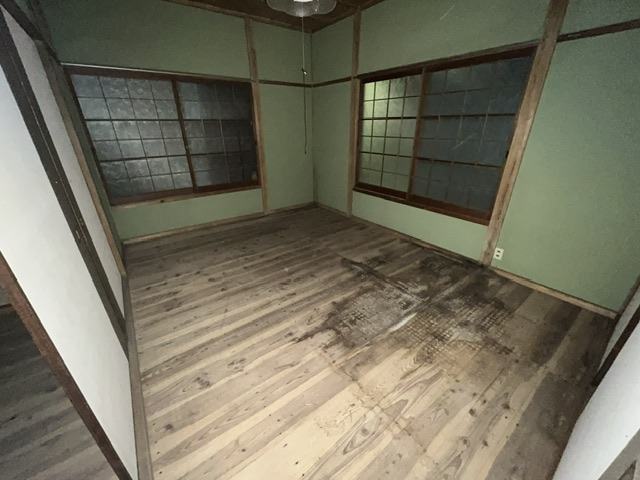 居室の施工前